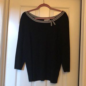 WOMENS BLACK SWEATER
